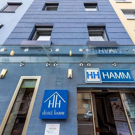 Trip Hamm Κόμπλεντς