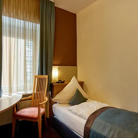 Trip Hamm Szálloda 3*